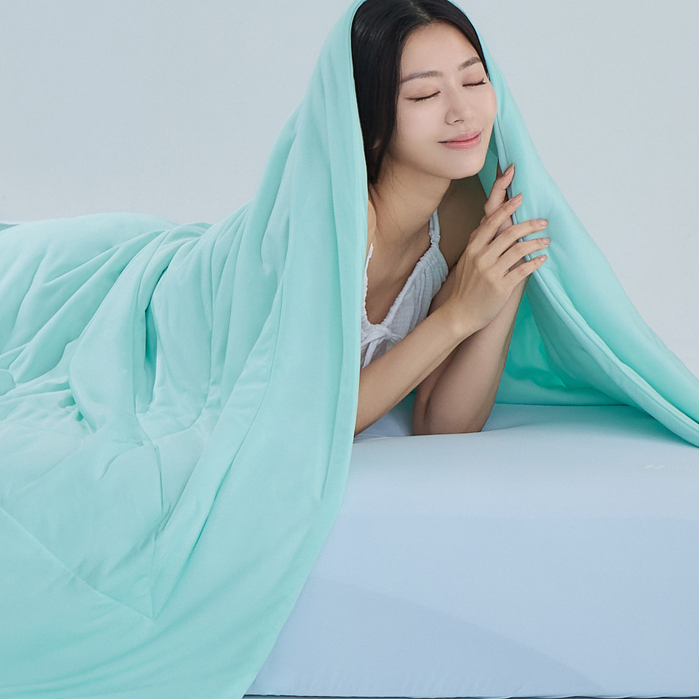 湖水綠