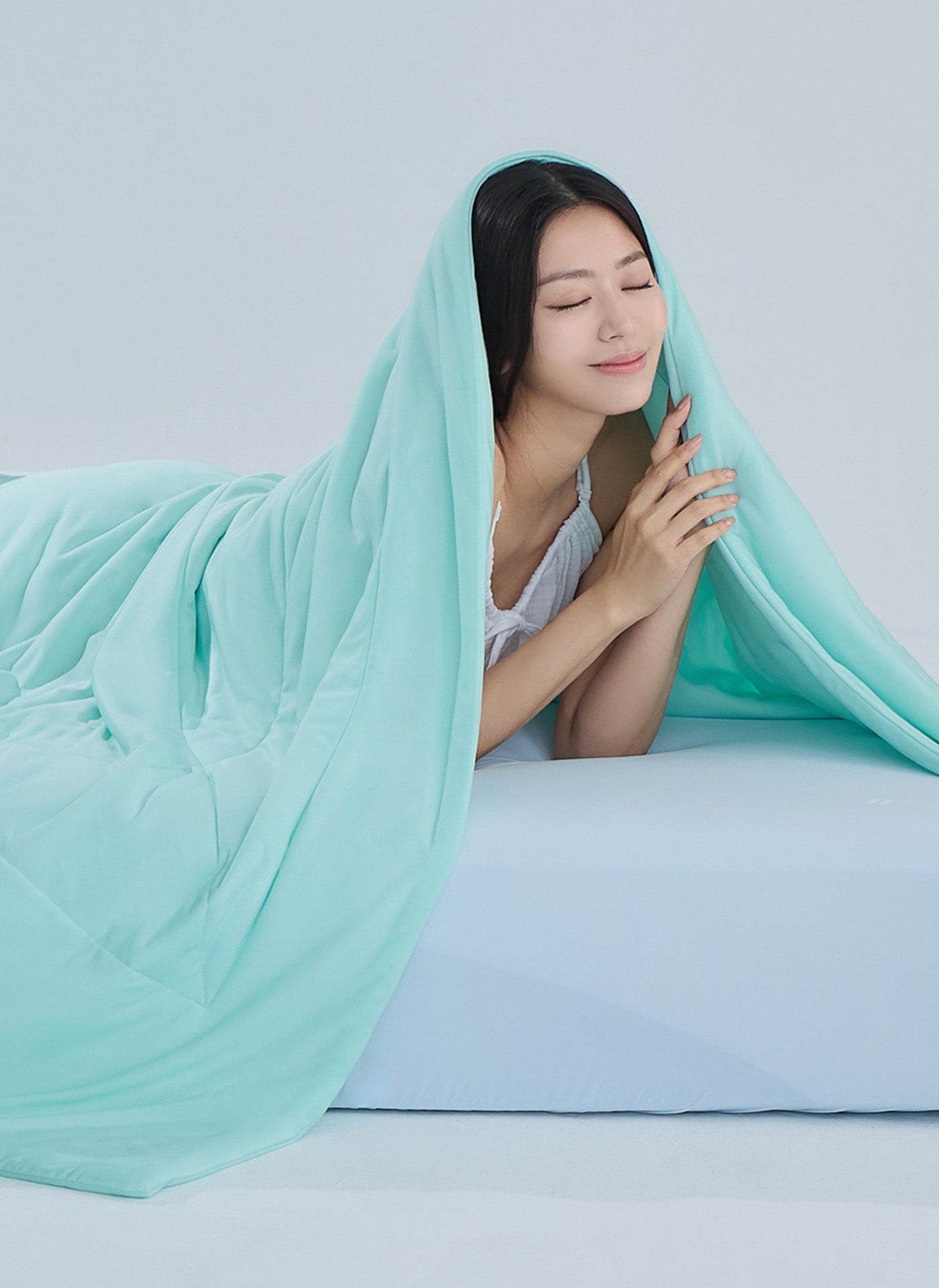 湖水綠
